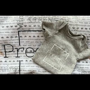 Premature Birth Set. Baby onsie, and blanket.